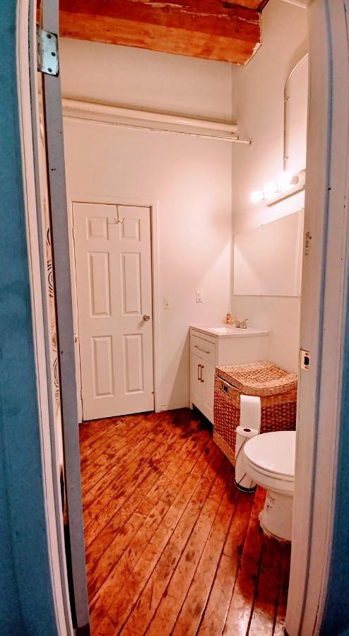 Riverwalk Loft Apartment *